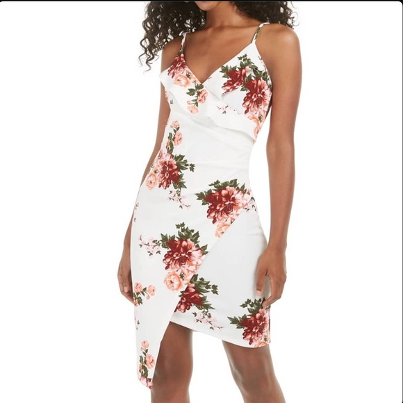 Crave Fame Juniors Printed Asymmetrical Cream - Picture 2 of 2